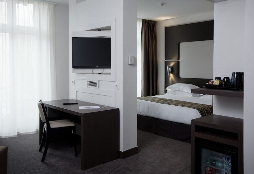 סוויטת ג'וניור, Brit Hotel De Grignan Vichy