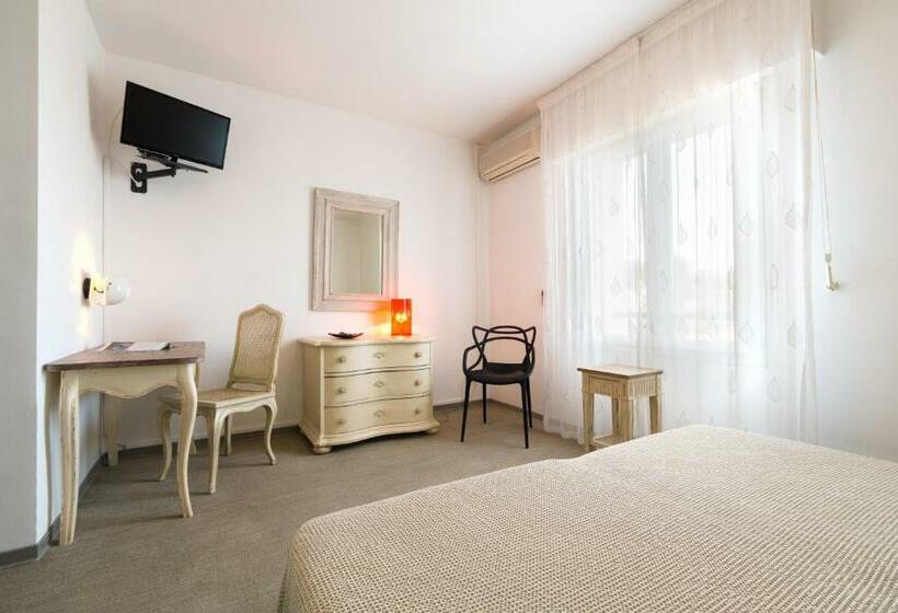 コンフォートルーム, Cala Di L Oru