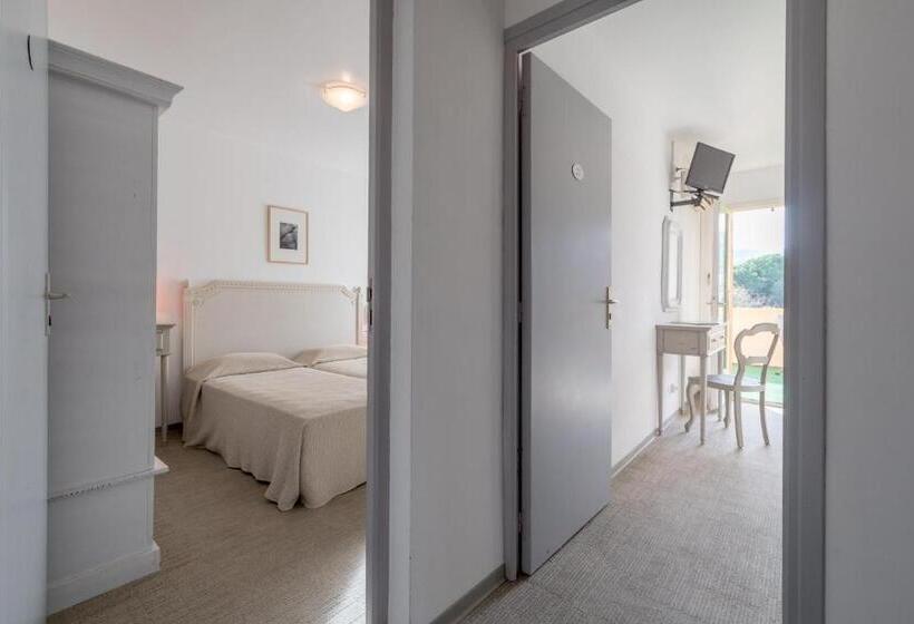 ファミリールーム, Cala Di L Oru