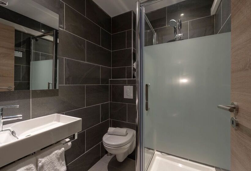 ファミリールーム, Cala Di L Oru