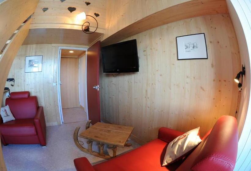 סוויטת סופריור, Carlit