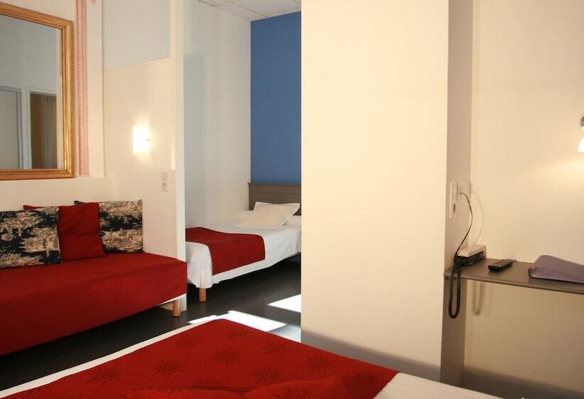 غرفة قياسية رباعية, Christian