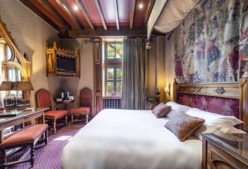 클래식 룸, Château De Codignat