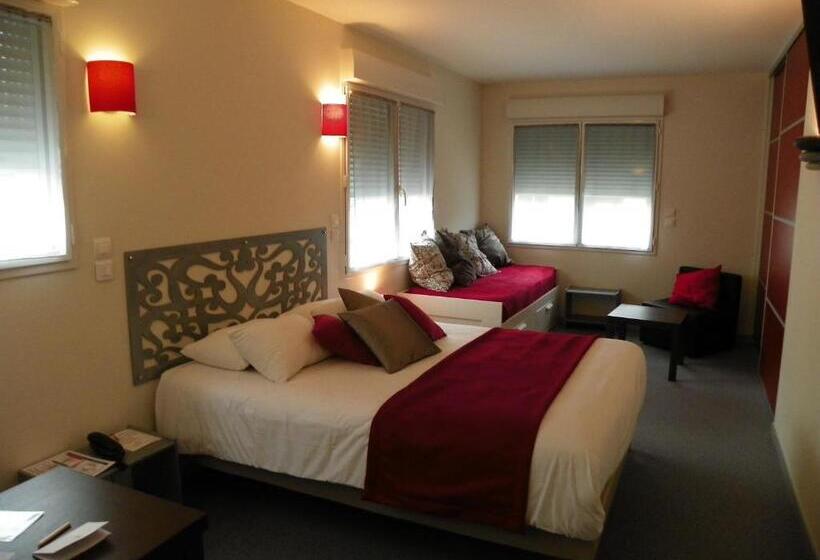 高级三人间, Colinette