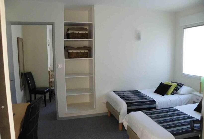 Семейный Номер, Colinette