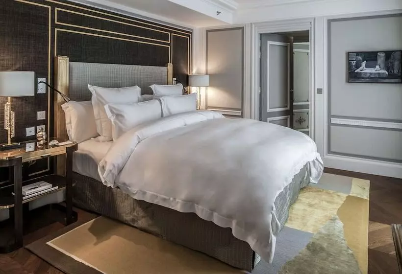 Premium Kamer, De Crillon