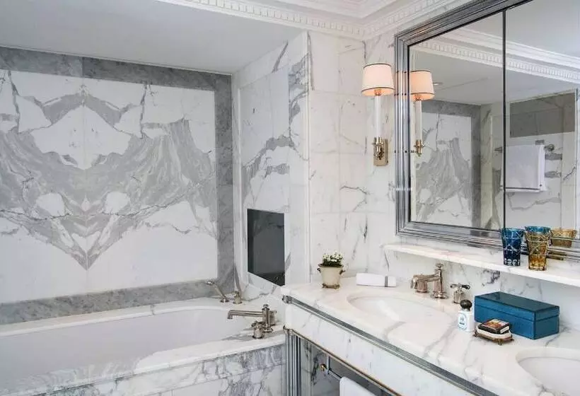 Deluxe Suite, De Crillon