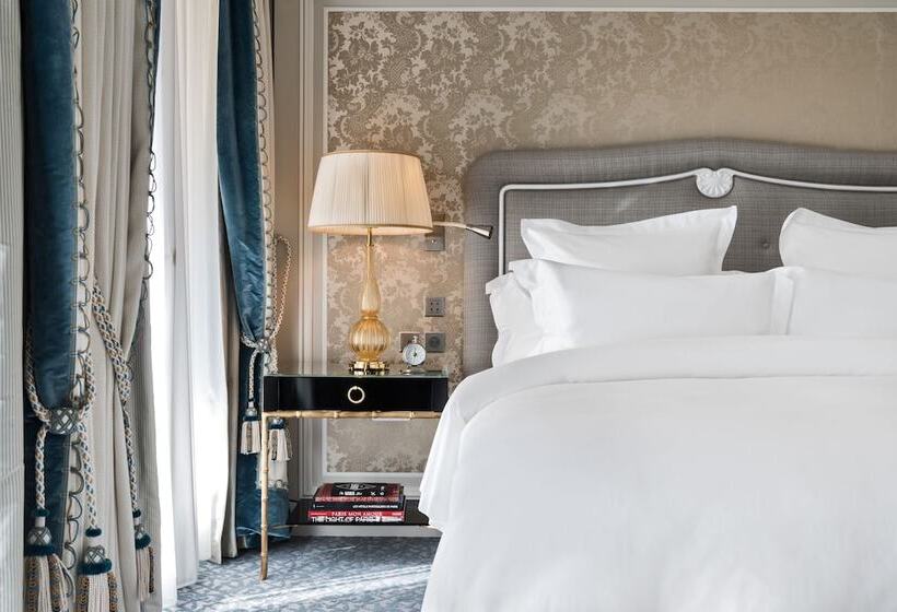 プレミアムスイート, De Crillon