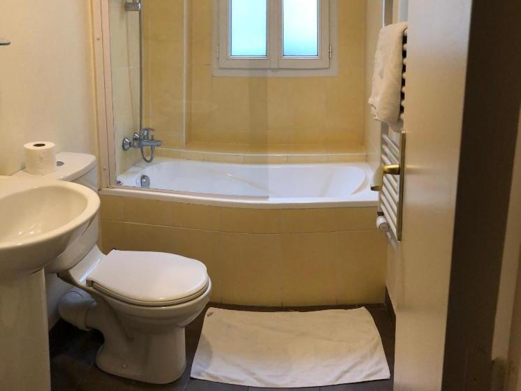 Номер Стандарт Трехместный, Des Bains