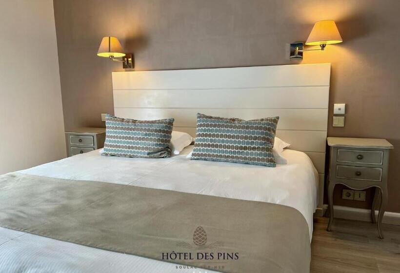 标准间带阳台, Des Pins