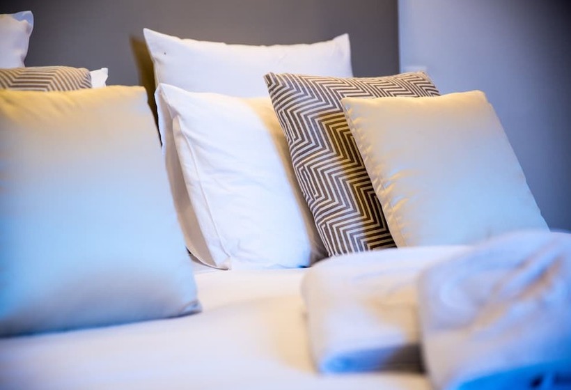 エコノミールーム, Hôtel Casabella