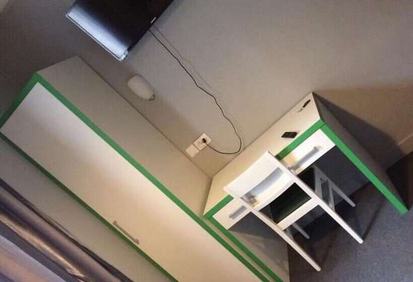 스탠다드 룸, Hôtel Des Arcades