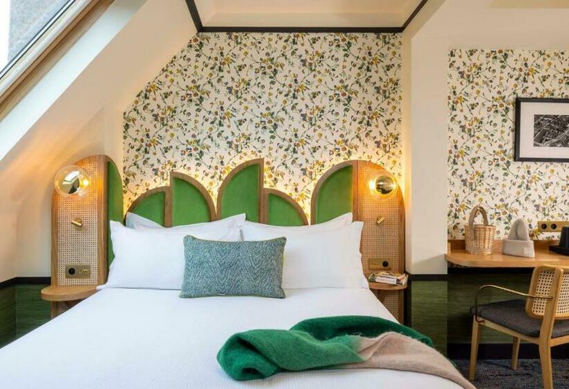 コンフォートルーム, Hôtel Jardin De Cluny