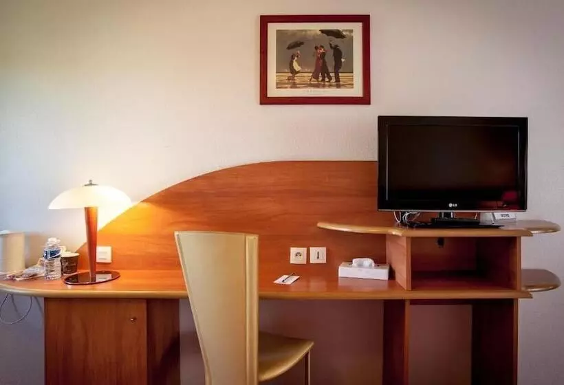 スタンダードトリプルルーム, Hôtel Inn Design Sancé Ex Kyriad