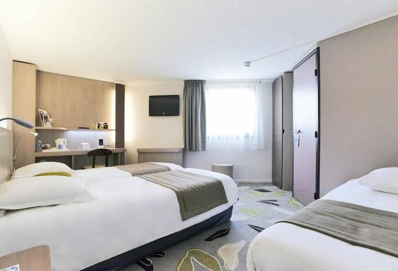 Номер Стандарт, Kyriad Hotel Nevers Centre