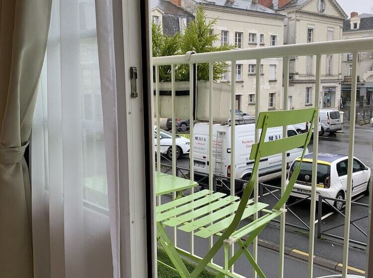 高级大房间, Kyriad Saumur Hyper Centre Hôtel Appartements Et Spa Soins Sothys Paris