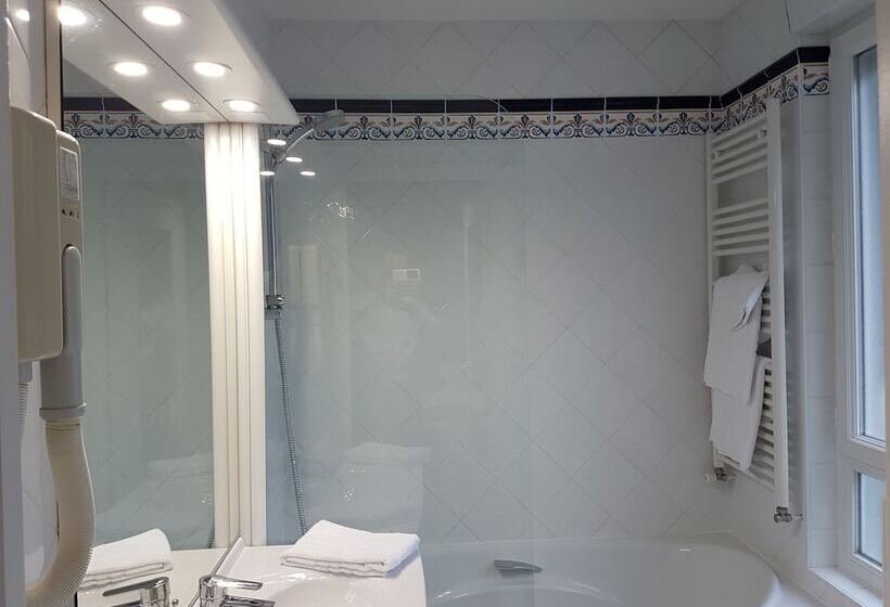 高级大房间, Kyriad Saumur Hyper Centre Hôtel Appartements Et Spa Soins Sothys Paris