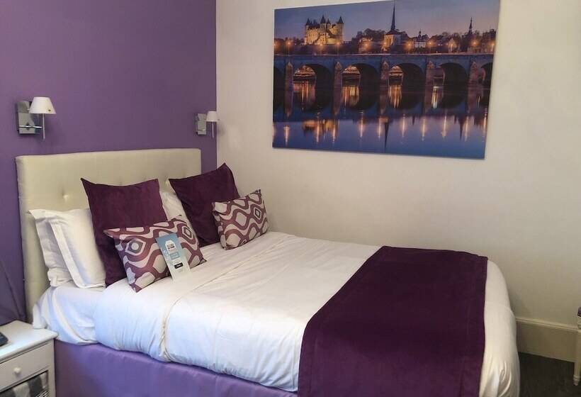 家庭间, Kyriad Saumur Hyper Centre Hôtel Appartements Et Spa Soins Sothys Paris