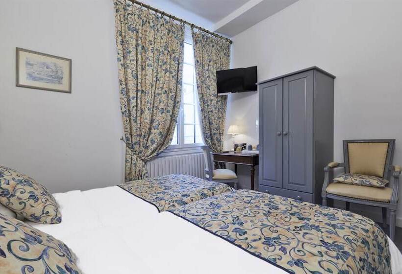 古典房间, Kyriad Saumur Hyper Centre Hôtel Appartements Et Spa Soins Sothys Paris