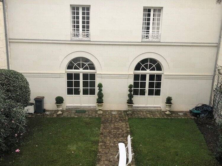 家庭间, Kyriad Saumur Hyper Centre Hôtel Appartements Et Spa Soins Sothys Paris