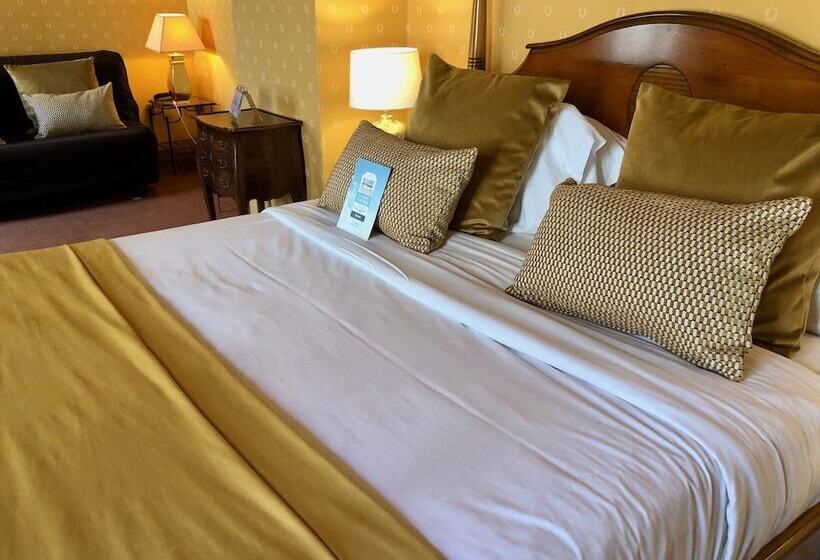 家庭间, Kyriad Saumur Hyper Centre Hôtel Appartements Et Spa Soins Sothys Paris