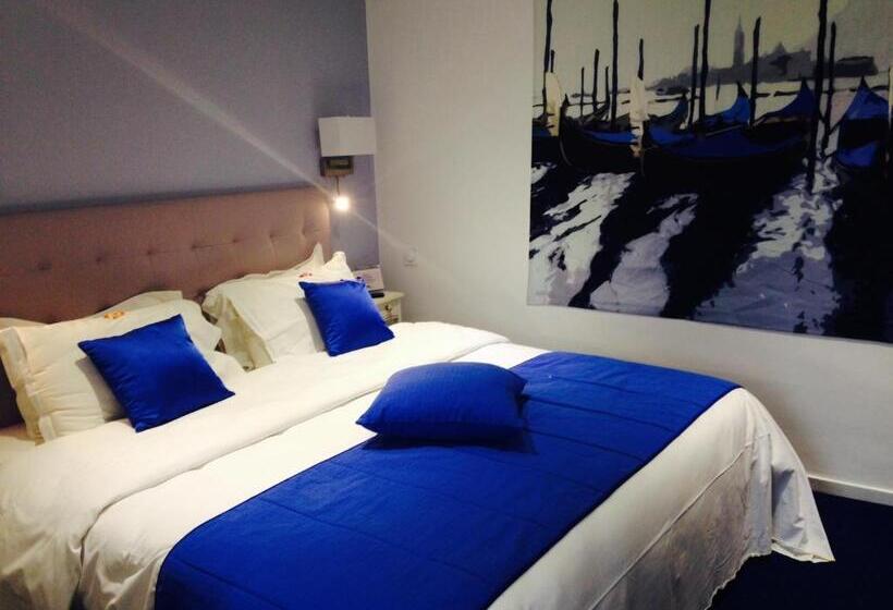 古典房间, Kyriad Saumur Hyper Centre Hôtel Appartements Et Spa Soins Sothys Paris