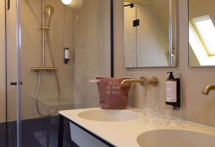 ジュニアスイート, Hôtel Jardin De Cluny