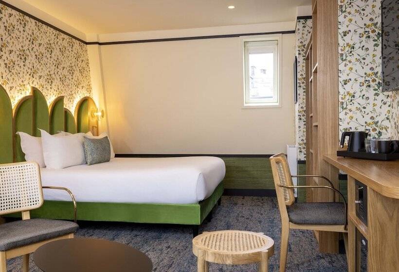 ジュニアスイート, Hôtel Jardin De Cluny