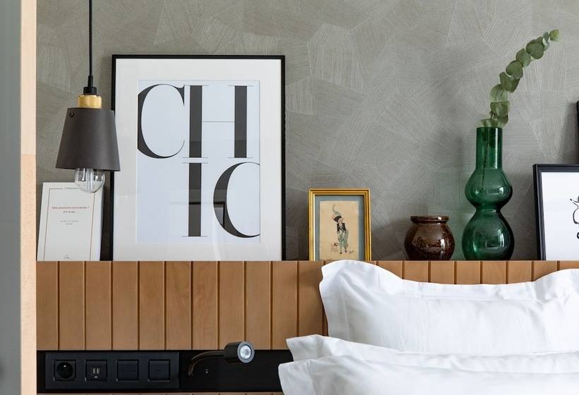 Chambre Triple Standard, Maison Mère