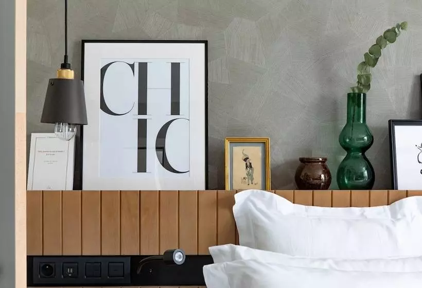 Chambre Triple Standard, Maison Mère