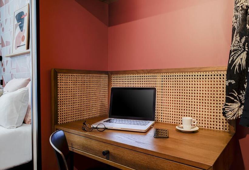 Номер Комфорт, Republik