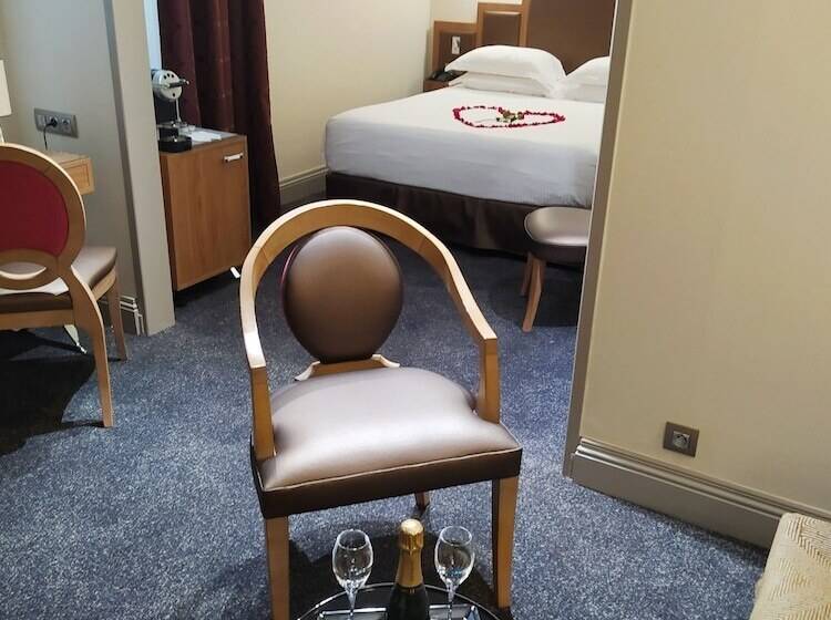 Люкс, Best Western Premier HBEO Bordeaux Centre
