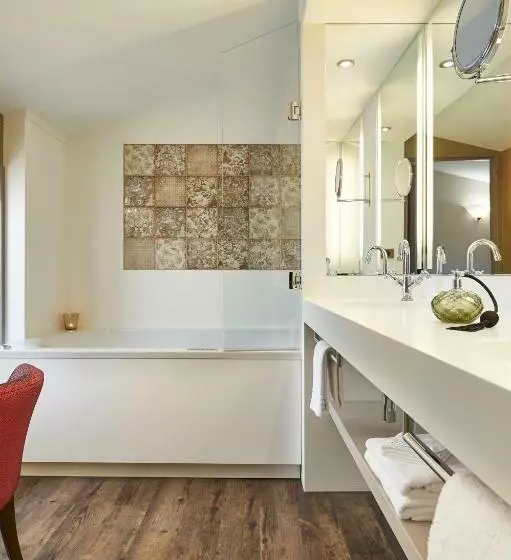 سوییت خانوادگی, Best Western Premier HBEO Bordeaux Centre