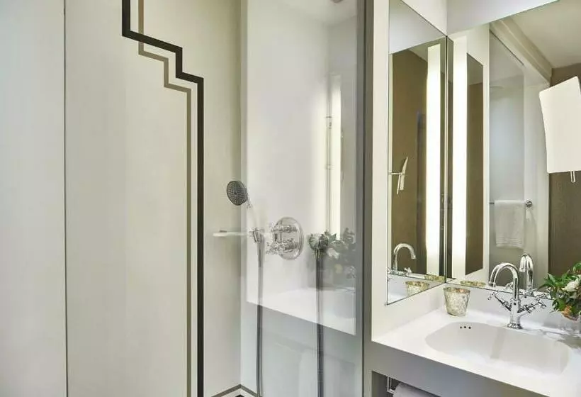 سوییت خانوادگی, Best Western Premier HBEO Bordeaux Centre