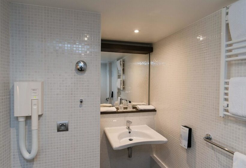 Номер Стандарт, Campanile Agen