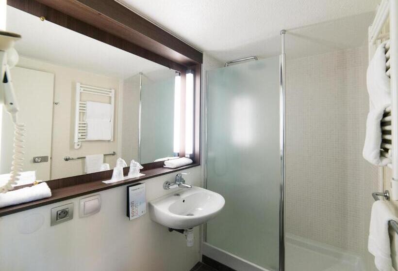 Номер Стандарт, Campanile Agen