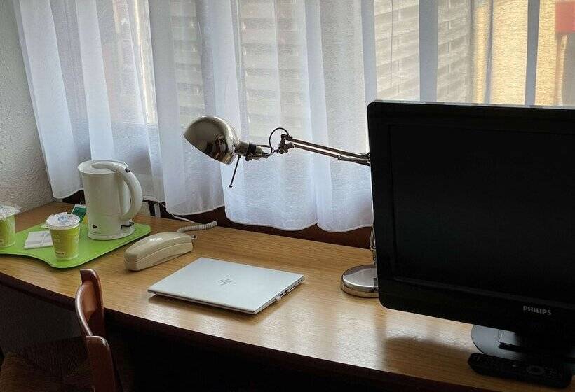 اتاق استاندارد, Campanile Calais