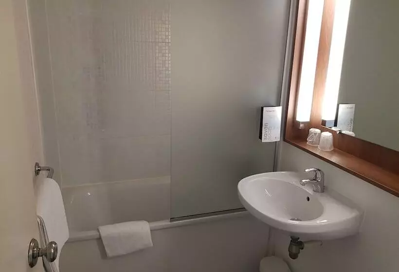 اتاق استاندارد, Campanile Toulouse  Blagnac Aeroport