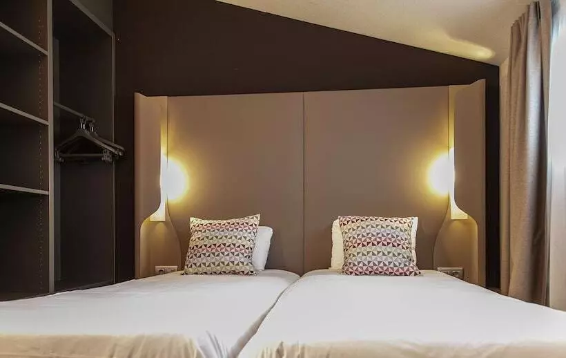 اتاق استاندارد, Campanile Toulouse  Blagnac Aeroport