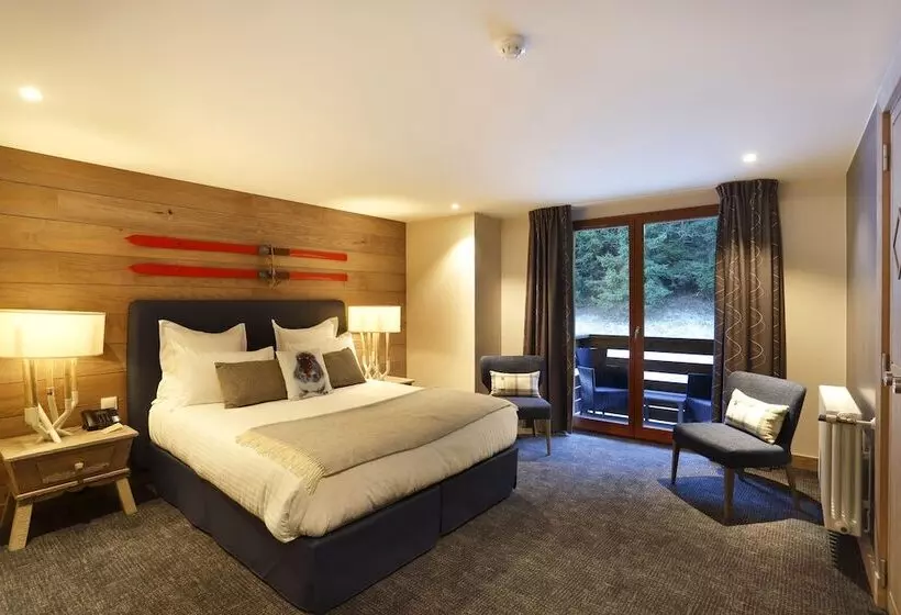 バルコニー付きデラックスルーム, Chalet Hôtel La Mainaz Restaurant & Resort