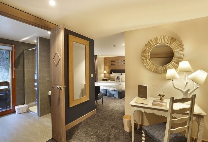 バルコニー付きデラックスルーム, Chalet Hôtel La Mainaz Restaurant & Resort