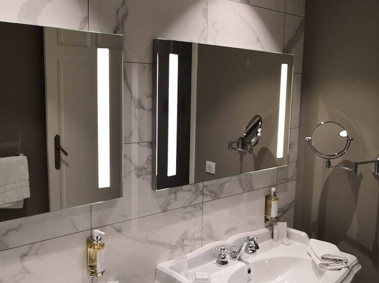 חדר דלוקס, Grand Hotel Bellevue   Grand Place