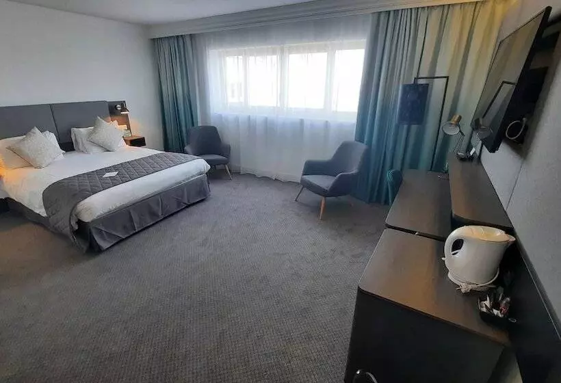 Premium room with view, Holiday Inn Calais Centre By Ihg