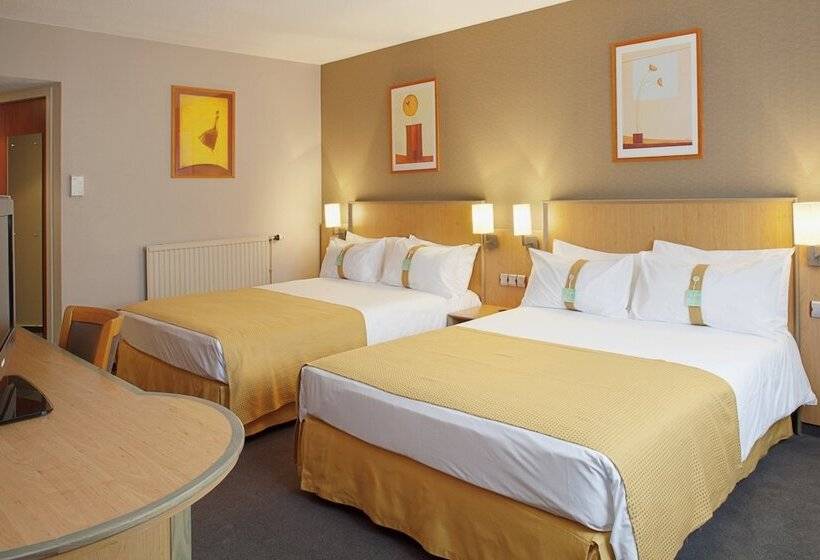 اتاق استاندارد با 2 تخت دوبل, Holiday Inn Calais Centre, An Ihg