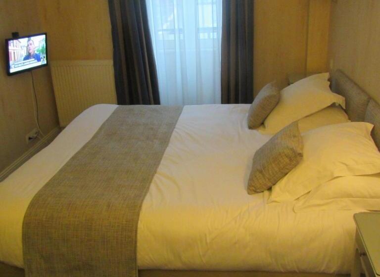 اتاق استاندارد, Hôtel Le D Avaugour