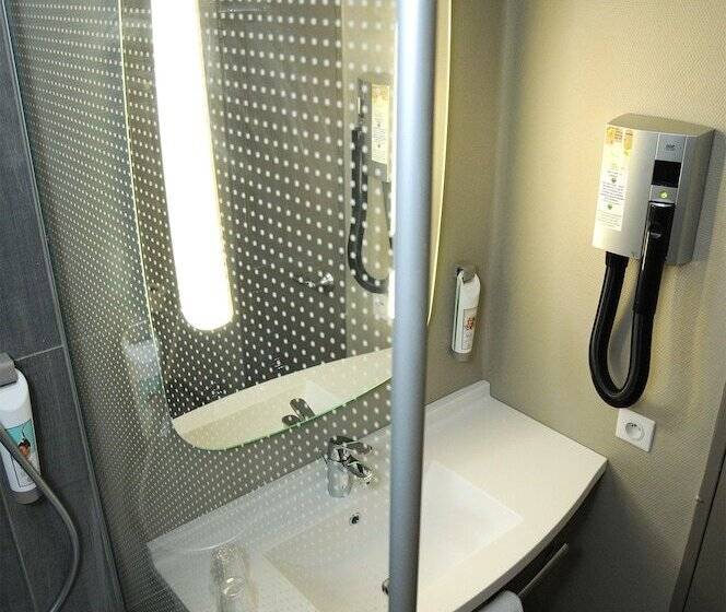 Номер Стандарт, Ibis Avignon Centre Gare