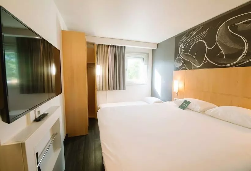 اتاق استاندارد سه نفره, Ibis Avignon Centre Gare