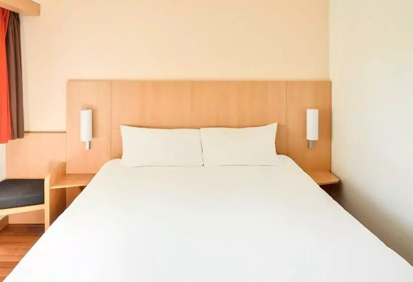 اتاق استاندارد سه نفره, Ibis Avignon Centre Gare