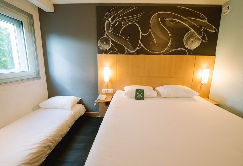 Номер Стандарт Трехместный, Ibis Avignon Centre Gare