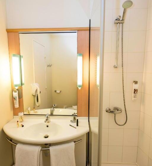Апартаменты 2 Спальни, Ibis Châteauthierry